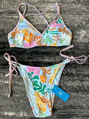 NWT CUPSHE Tropical Print Bikini